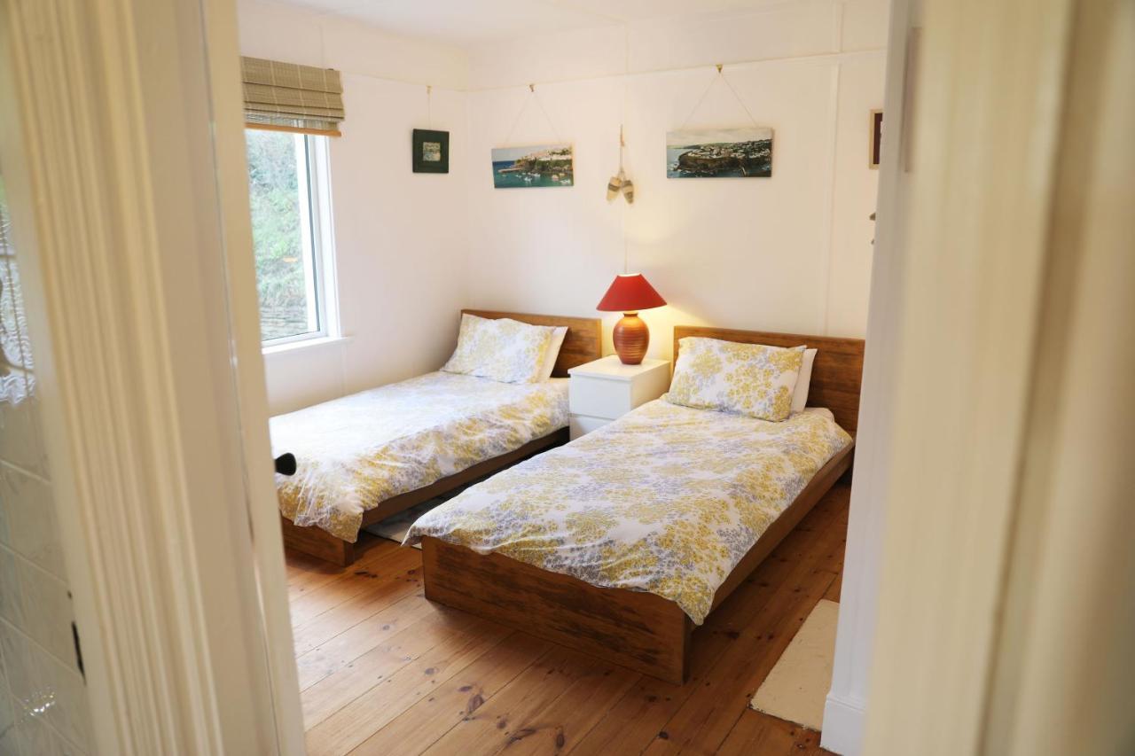 Tamarisk, Port Isaac Bay Holidays Екстериор снимка