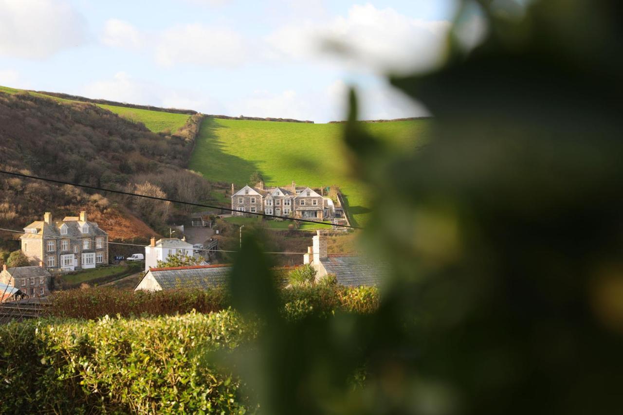 Tamarisk, Port Isaac Bay Holidays Екстериор снимка